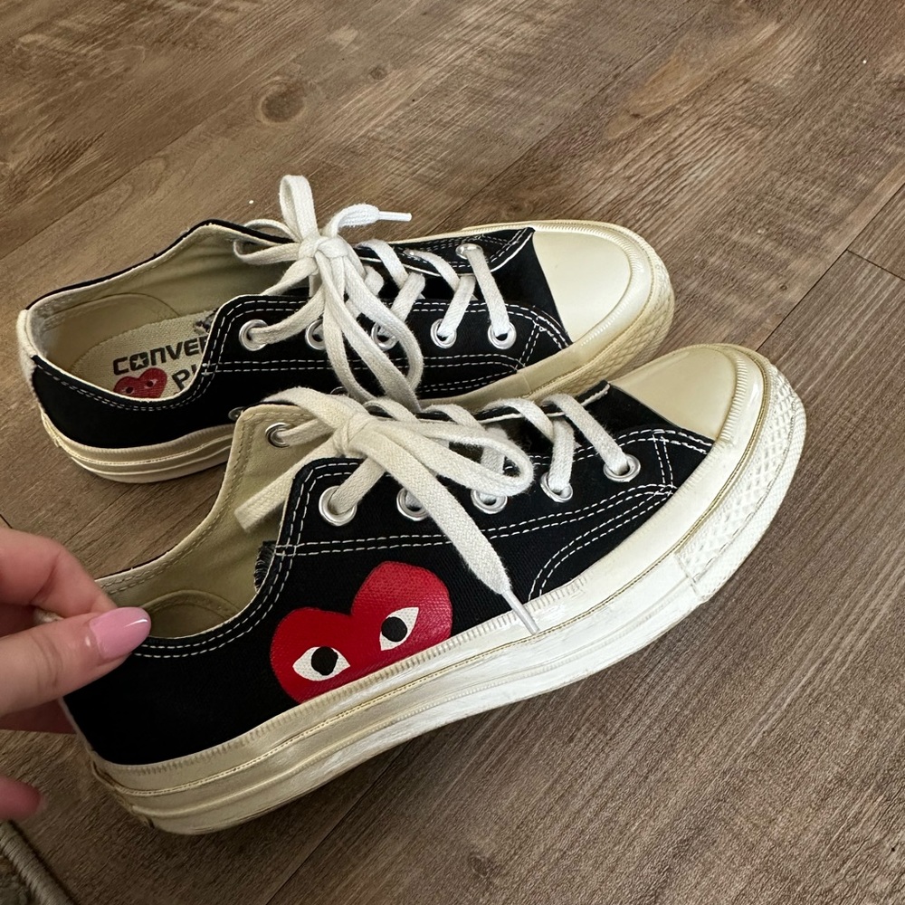 Converse x Comme des Garcons women’s sneaker size 6